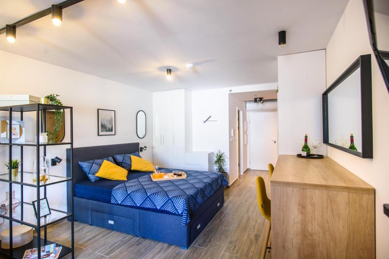 M&P- Lovely 1-Bedroom Condo With Free Parking Dubrovnik Exterior photo